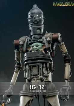 Star Wars: The Mandalorian - IG-12 1/6th Scale Hot Toys Action Figure