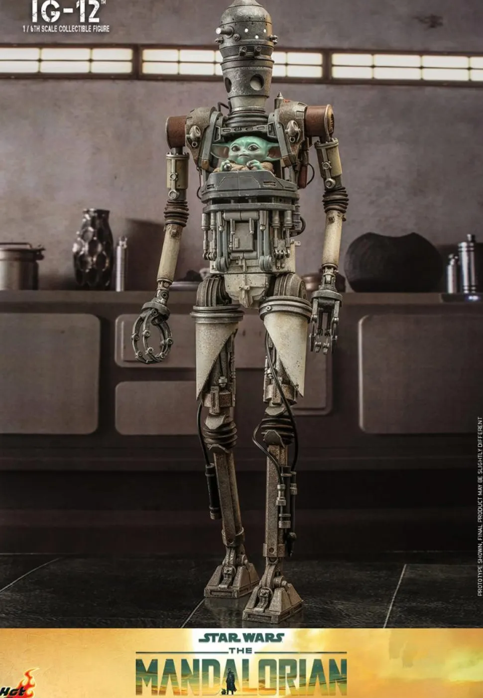 Star Wars: The Mandalorian - IG-12 1/6th Scale Hot Toys Action Figure