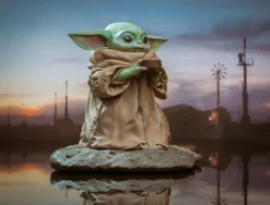 Star Wars: The Mandalorian - The Child with Soup 1/2 Scale Statue