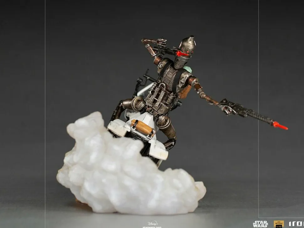 Star Wars: The Mandalorian - IG-11 & The Child Deluxe 1/10th Scale Statue
