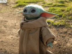 Star Wars: The Mandalorian - The Child (Baby Yoda) 1:1 Scale Life-Size Statue