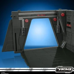 Star Wars: The Mandalorian - Moff Gideon’s Imperial Light Cruiser Hallway with Mandalorian Privateer Vintage Collection Kenner 3.75