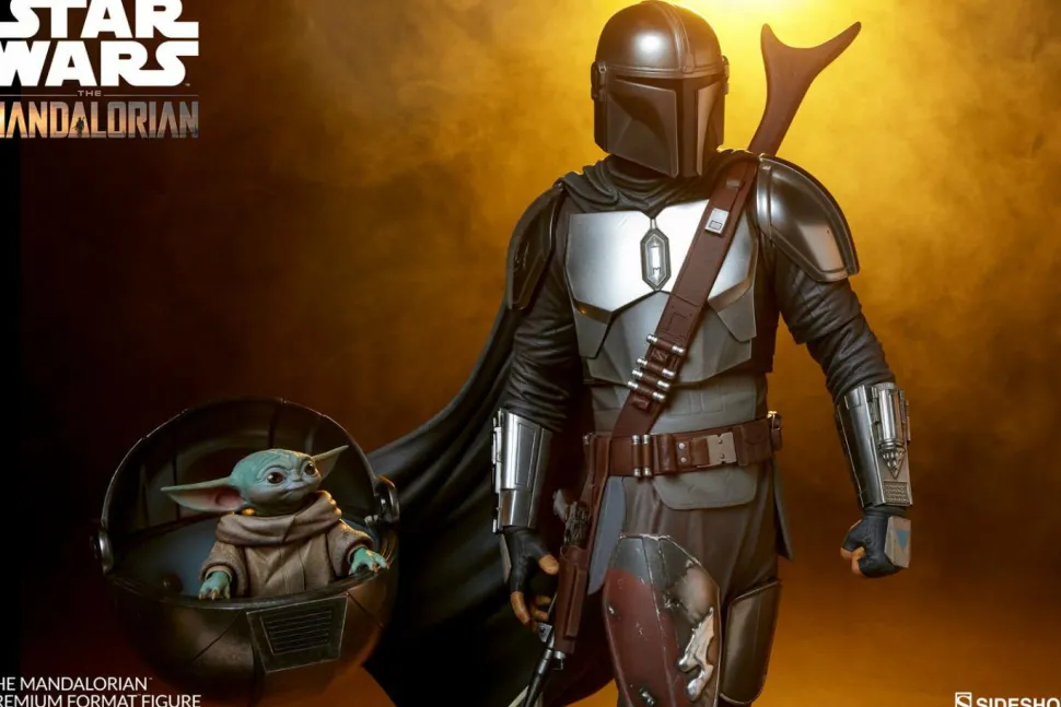 Star Wars: The Mandalorian - The Mandalorian Premium Format Statue