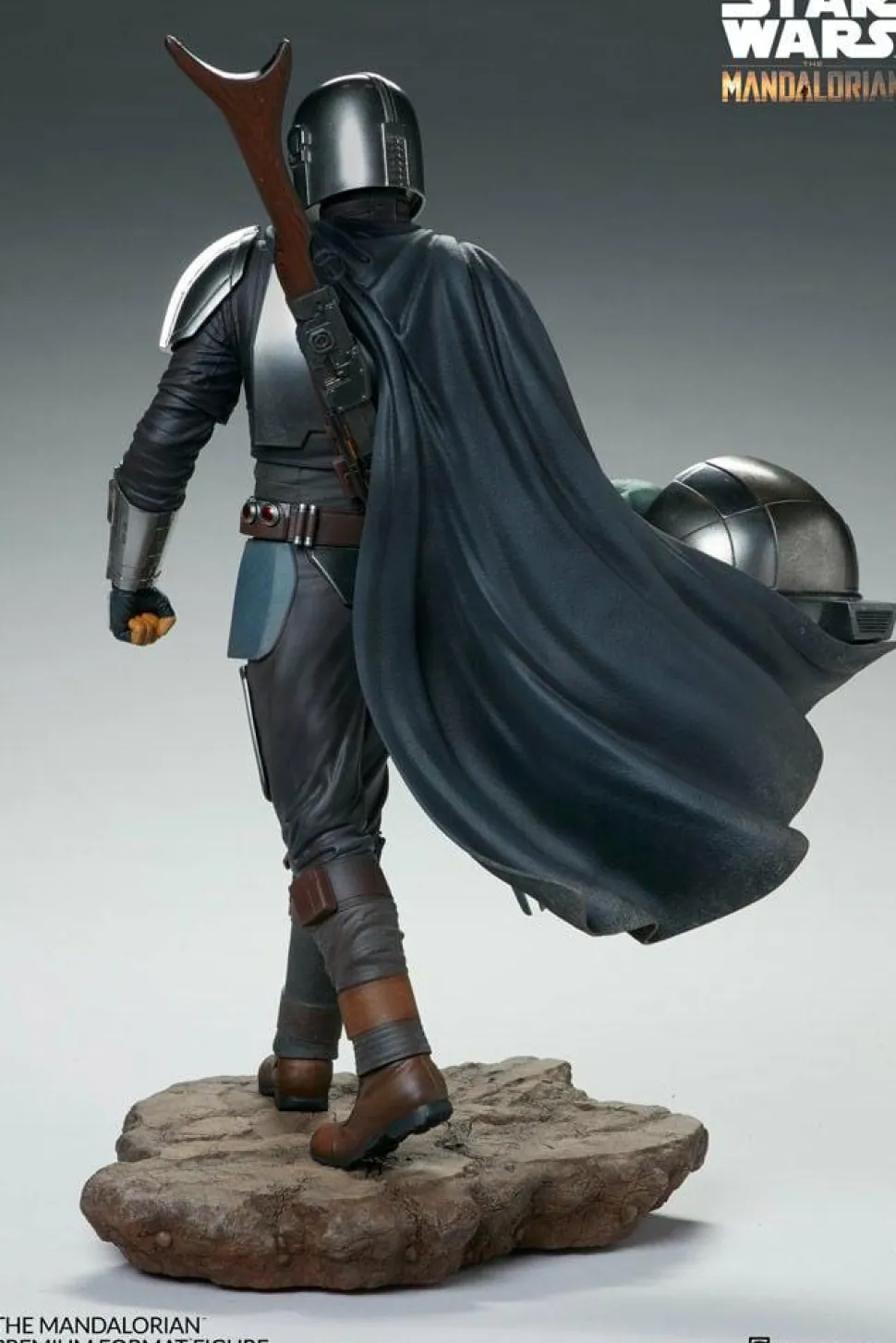 Star Wars: The Mandalorian - The Mandalorian Premium Format Statue