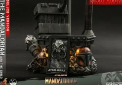 Star Wars: The Mandalorian - The Mandalorian & The Child Deluxe 1/4 Scale Hot Toys Action Figure 2-Pack (Int Sales Only)