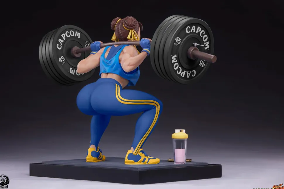 Street Fighter - Chun-Li Powerlifting (Alpha Edition) 1/4 Scale Statue