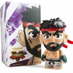 Street Fighter V - Hot Ryu 7” Vinyl Figure