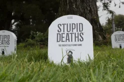 Stupid Deaths - Board Game