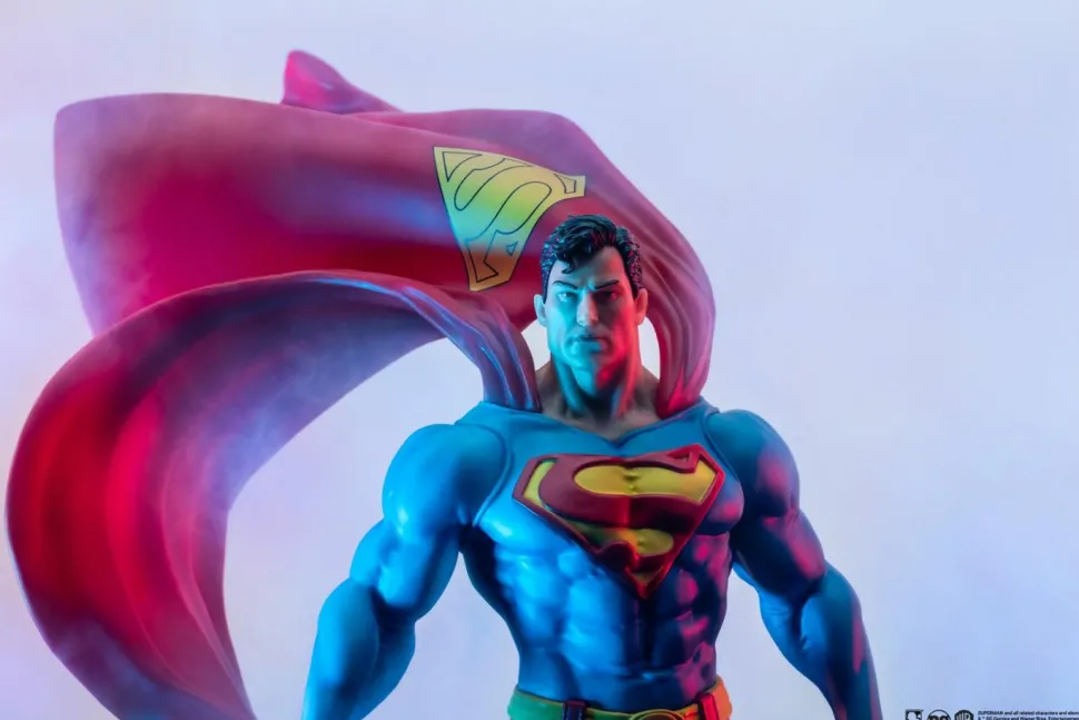 Superman - John Byrne's Superman 1/8th Scale PVC Statue