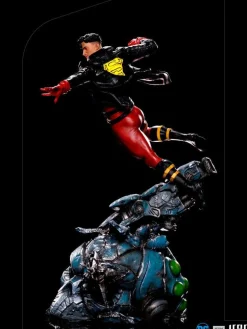 Superman - Superboy 1/10th Scale Statue