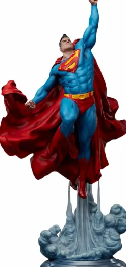 Superman - Superman Premium Format Statue by The Kucharek Brothers