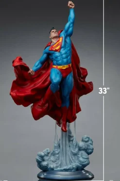 Superman - Superman Premium Format Statue by The Kucharek Brothers