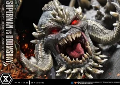 Superman - Superman vs Doomsday 1/3 Scale Diorama Statue