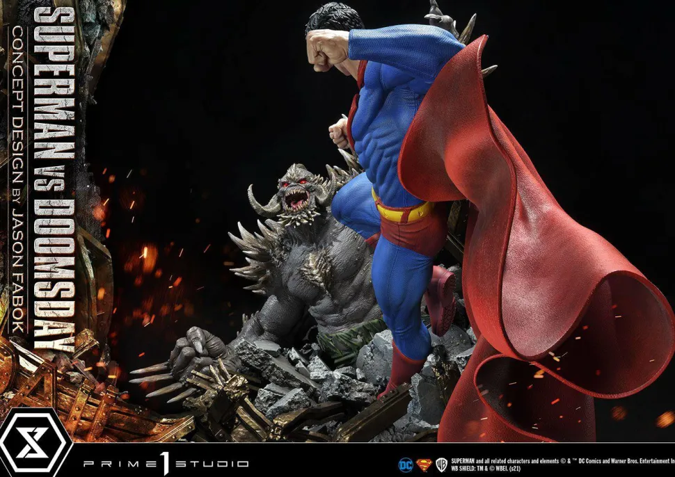 Superman - Superman vs Doomsday 1/3 Scale Diorama Statue