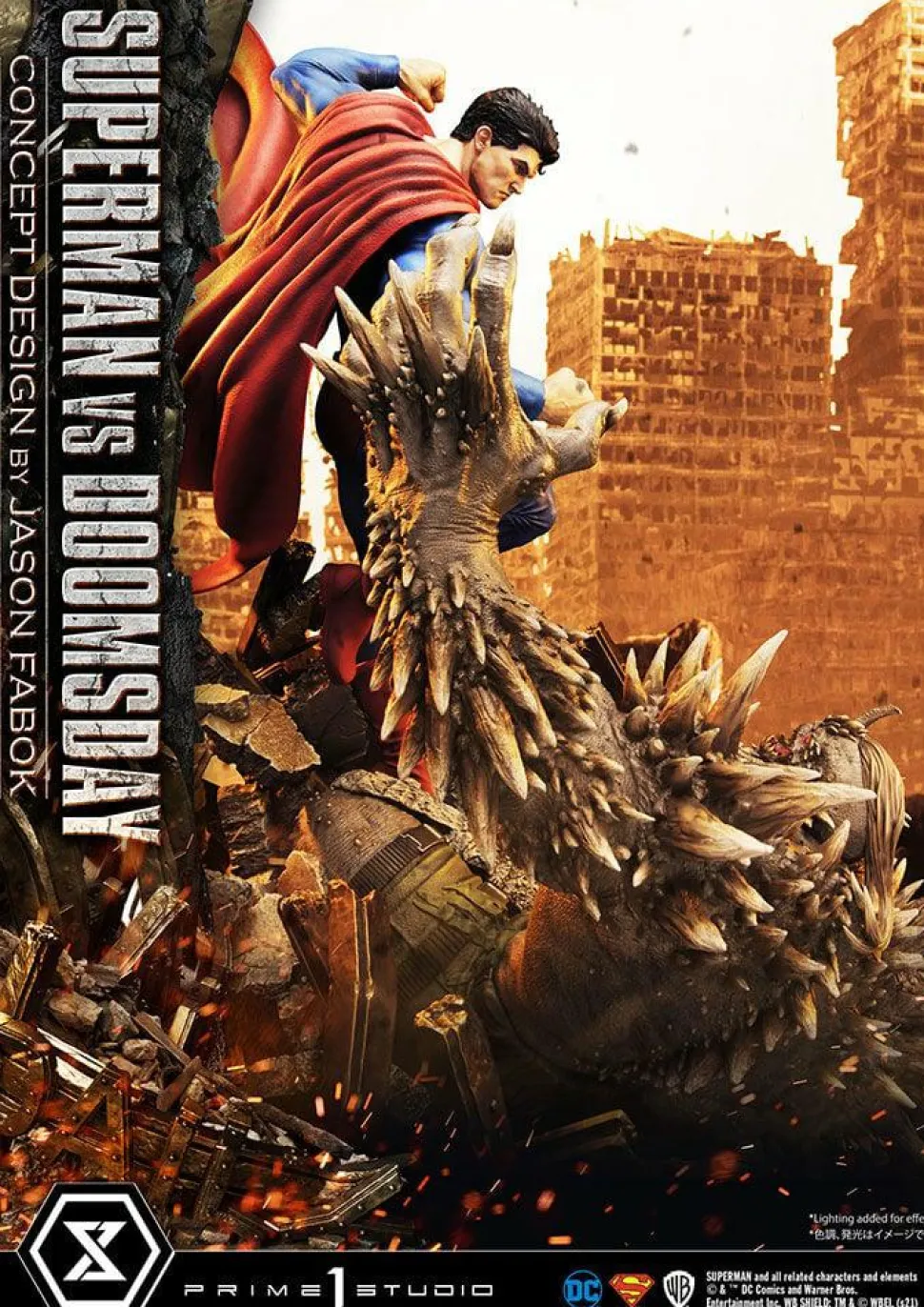 Superman - Superman vs Doomsday 1/3 Scale Diorama Statue