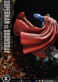 Superman - Superman vs Doomsday 1/3 Scale Diorama Statue