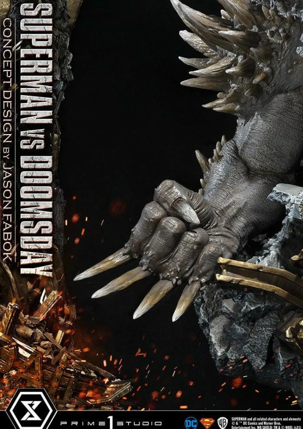 Superman - Superman vs Doomsday 1/3 Scale Diorama Statue