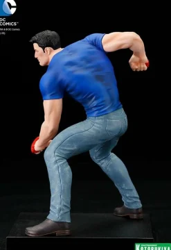 Superman: Truth - Action Comics Clark Kent 1/10th Scale ArtFX+ Statue
