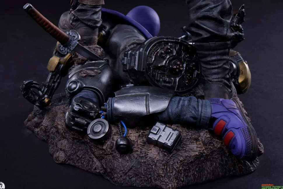 Teenage Mutant Ninja Turtles - Casey Jones 1/3 Scale Statue