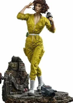 Teenage Mutant Ninja Turtles - April O’Neil 1/10th Scale Statue