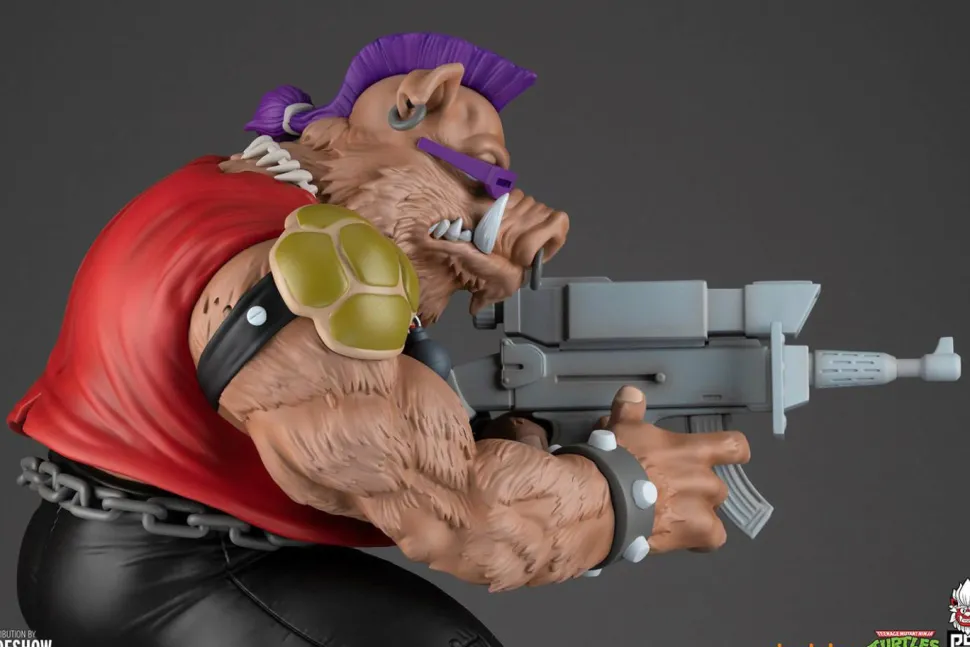 Teenage Mutant Ninja Turtles (1987) - Bebop 1/4 Scale Statue