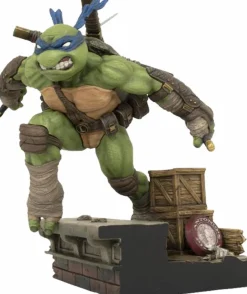 Teenage Mutant Ninja Turtles - Gallery Leonardo 9” Diorama Statue