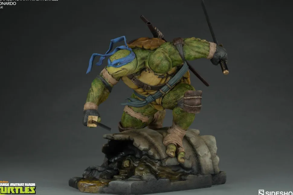 Teenage Mutant Ninja Turtles - Leonardo 15” Statue