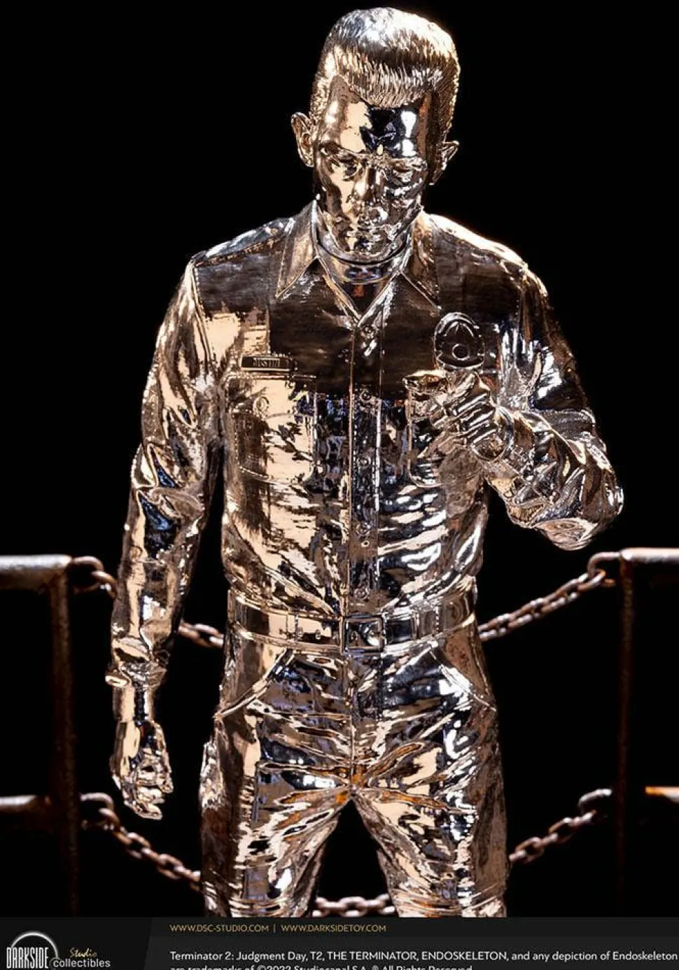 Terminator 2: Judgement Day - T-1000 Liquid Metal 1/3 Scale Statue
