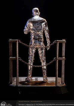 Terminator 2: Judgement Day - T-1000 Liquid Metal 1/3 Scale Statue