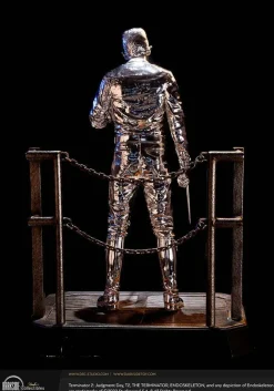 Terminator 2: Judgement Day - T-1000 Liquid Metal 1/3 Scale Statue