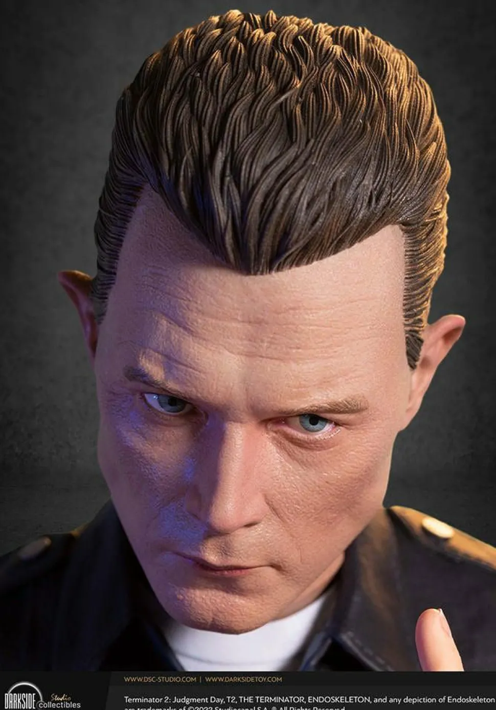 Terminator 2: Judgement Day - T-1000 1/3 Scale Statue