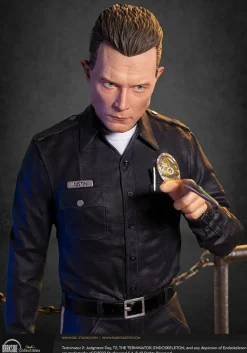 Terminator 2: Judgement Day - T-1000 1/3 Scale Statue