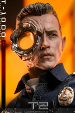 Terminator 2: Judgment Day - T-1000 (2.0) 1/6th Scale Hot Toys Action Figure