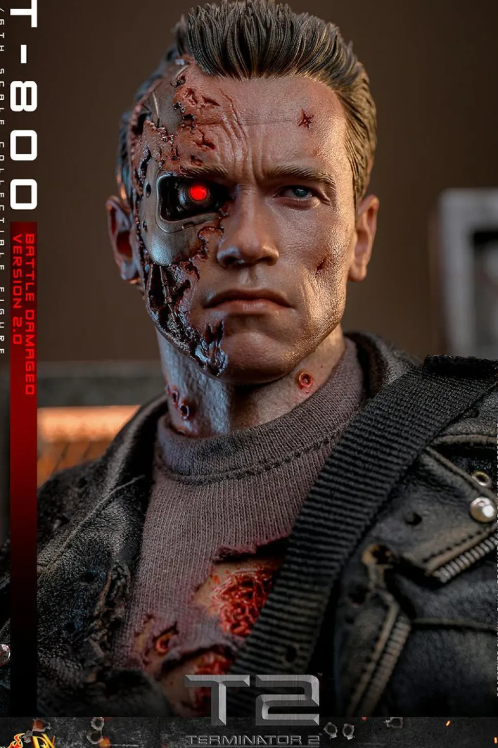 Terminator 2: Judgment Day - T-800 (Battle Damaged Version 2.0) 1/6th Scale Hot Toys Action Figure