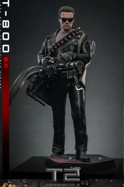 Terminator 2: Judgment Day - T-800 (2.0) 1/6th Scale Hot Toys Action Figure