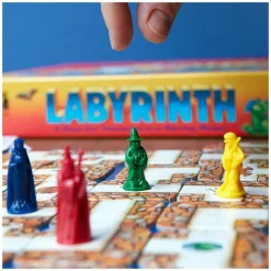 The Amazing Labyrinth - Board Game