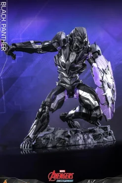The Avengers - Black Panther in Mech Strike Armour 1/6th Scale Hot Toys Action Figure