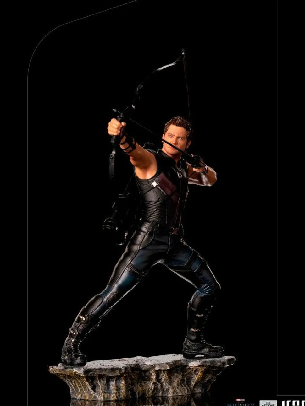 The Avengers - Hawkeye Battle of New York 1/10th Scale Statue