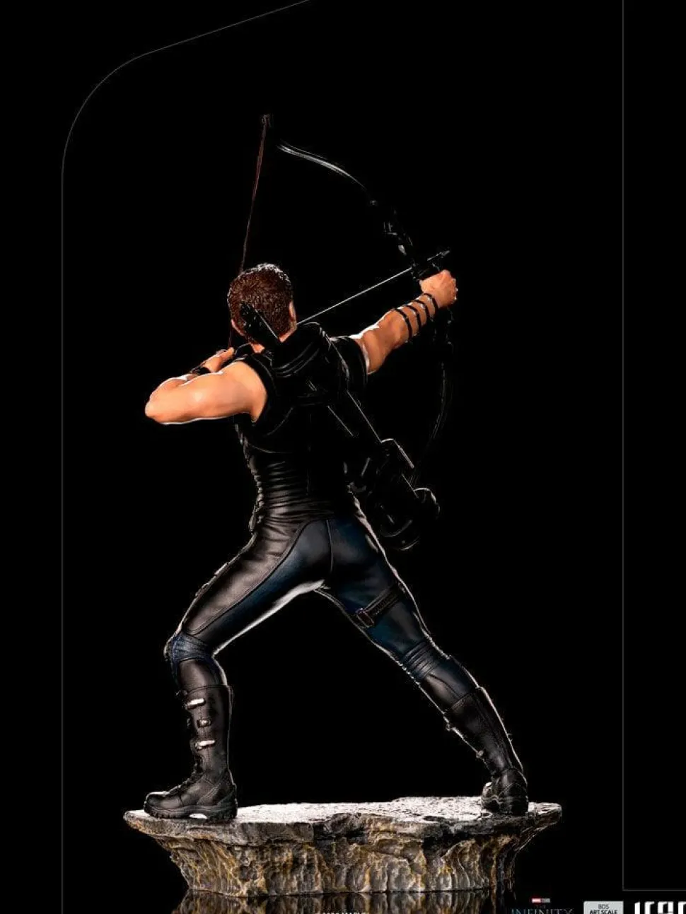 The Avengers - Hawkeye Battle of New York 1/10th Scale Statue