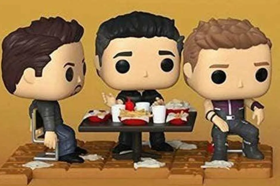 The Avengers - Hawkeye Victory Shawarma Diorama Deluxe Pop! Vinyl Figure