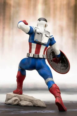 The Avengers - Sam Wilson Captain America 1/10th Scale ArtFX Statue