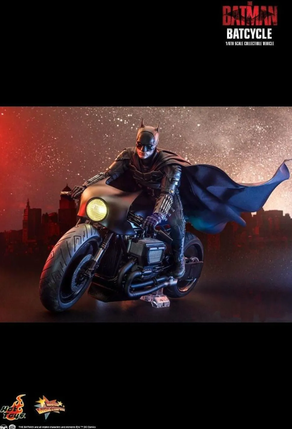 The Batman (2022) - Batcycle 1/6th Scale Hot Toys Action Figure Vehicle Accessory