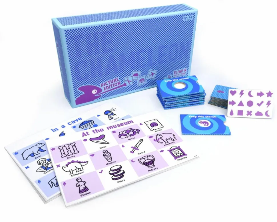 The Chameleon - The Chameleon Pictures Card Game