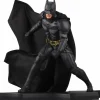 The Dark Knight (2008) - Batman 1/6th Scale Statue
