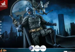 The Dark Knight (2008) - Batman (Comic Colours) Warner Bros. 100th Anniversary Hot Toys 1/6th Scale Action Figure
