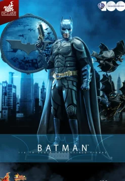 The Dark Knight (2008) - Batman (Comic Colours) Warner Bros. 100th Anniversary Hot Toys 1/6th Scale Action Figure