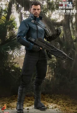 The Falcon and the Winter Soldier - Winter Soldier 1/6th Scale Hot Toys Action Figure