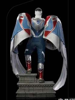 The Falcon and the Winter Soldier - Captain America Sam Wilson Complete Version 1/4 Scale Legacy Statue