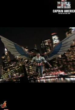 The Falcon and the Winter Soldier - Captain America 1/6th Scale Hot Toys Action Figure
