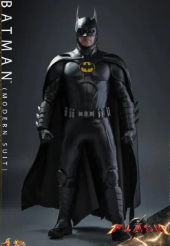 The Flash (2023) - Batman (Modern Suit) 1/6th Scale Hot Toys Action Figure